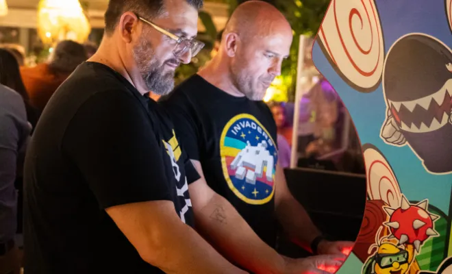 Borne d'arcade installée au Coco club